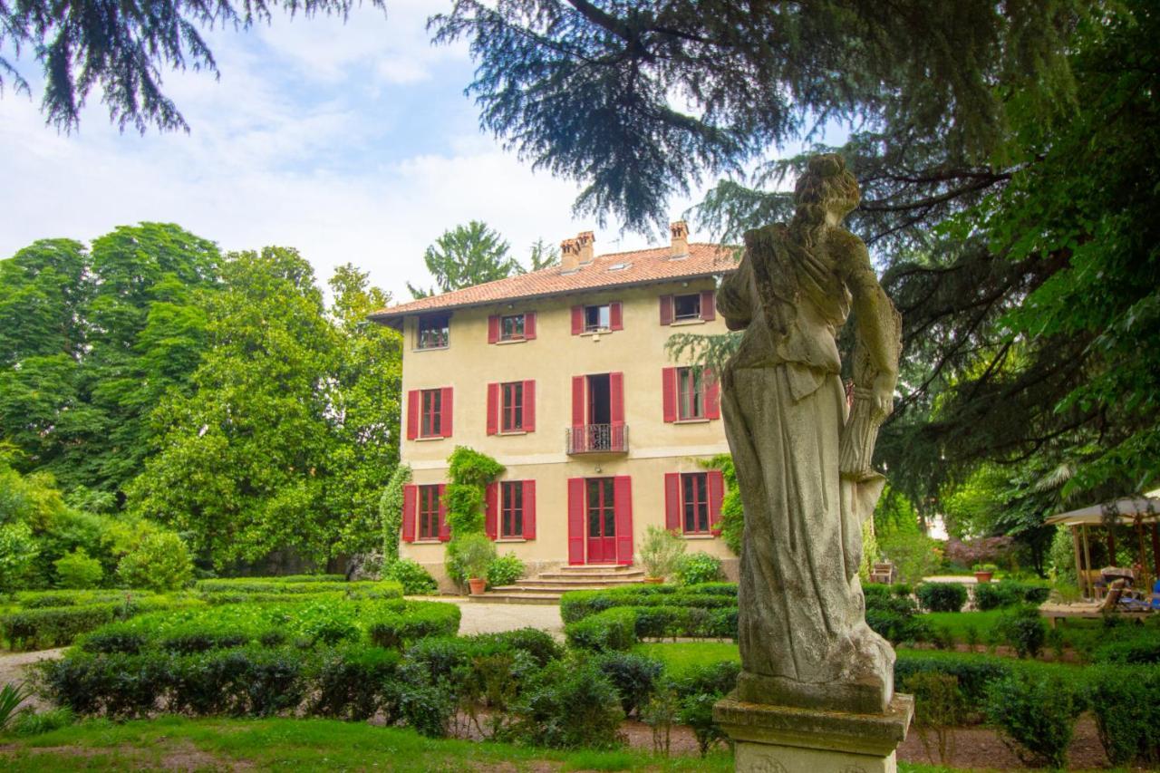 B & B Villa Dell'Usignolo Nerviano Exterior photo